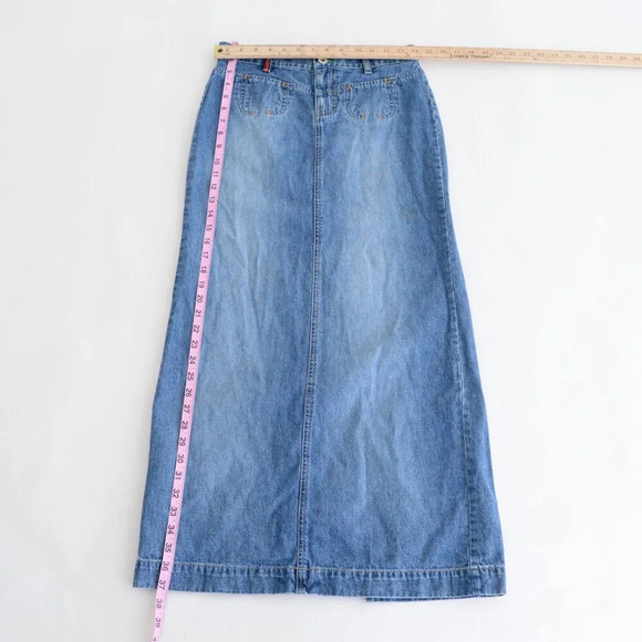 Vintage Tommy Hilfiger Tommy Jeans Mid Wash Back Slit Blue Denim Skirt 3 - Picture 10 of 13
